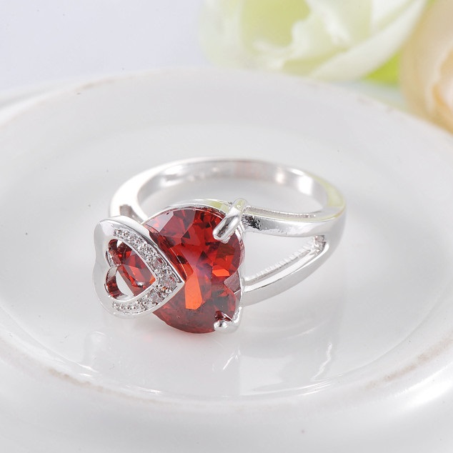 Пръстен Red Heart - Сребърен / 59mm